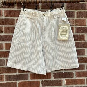 Essentials Natural Classics NWT linen/cotton blend 3 pockets Shorts Size 10